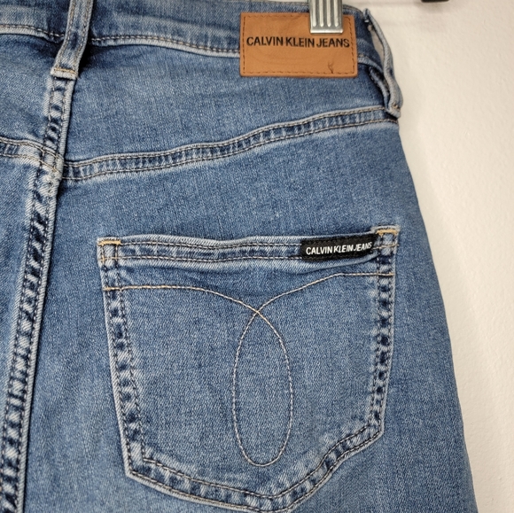 Calvin Klein Jeans Pants Short Crop Size 25 Blue Womens Denim High Rise Straight - Picture 8 of 9